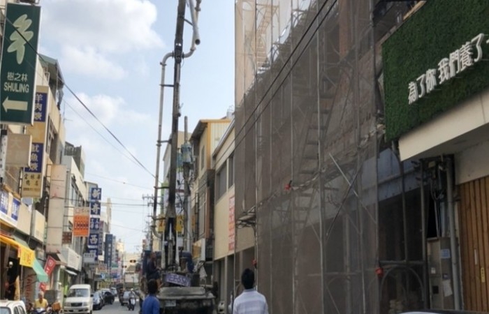 老屋外觀拉皮翻修工程 (16)