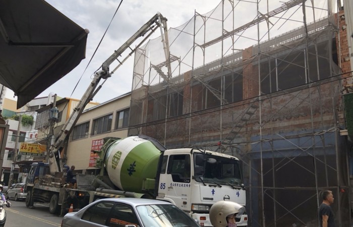 老屋外觀拉皮翻修工程 (3)