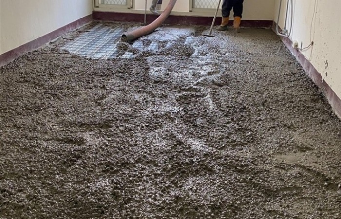 鋼骨造樓層版混泥土漿工程 (2)