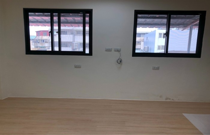 6、天花板、輕隔間、木工工程。 (14)