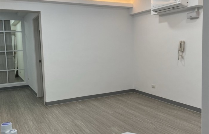 卡扣超耐磨木地板.塑膠地板 (1)